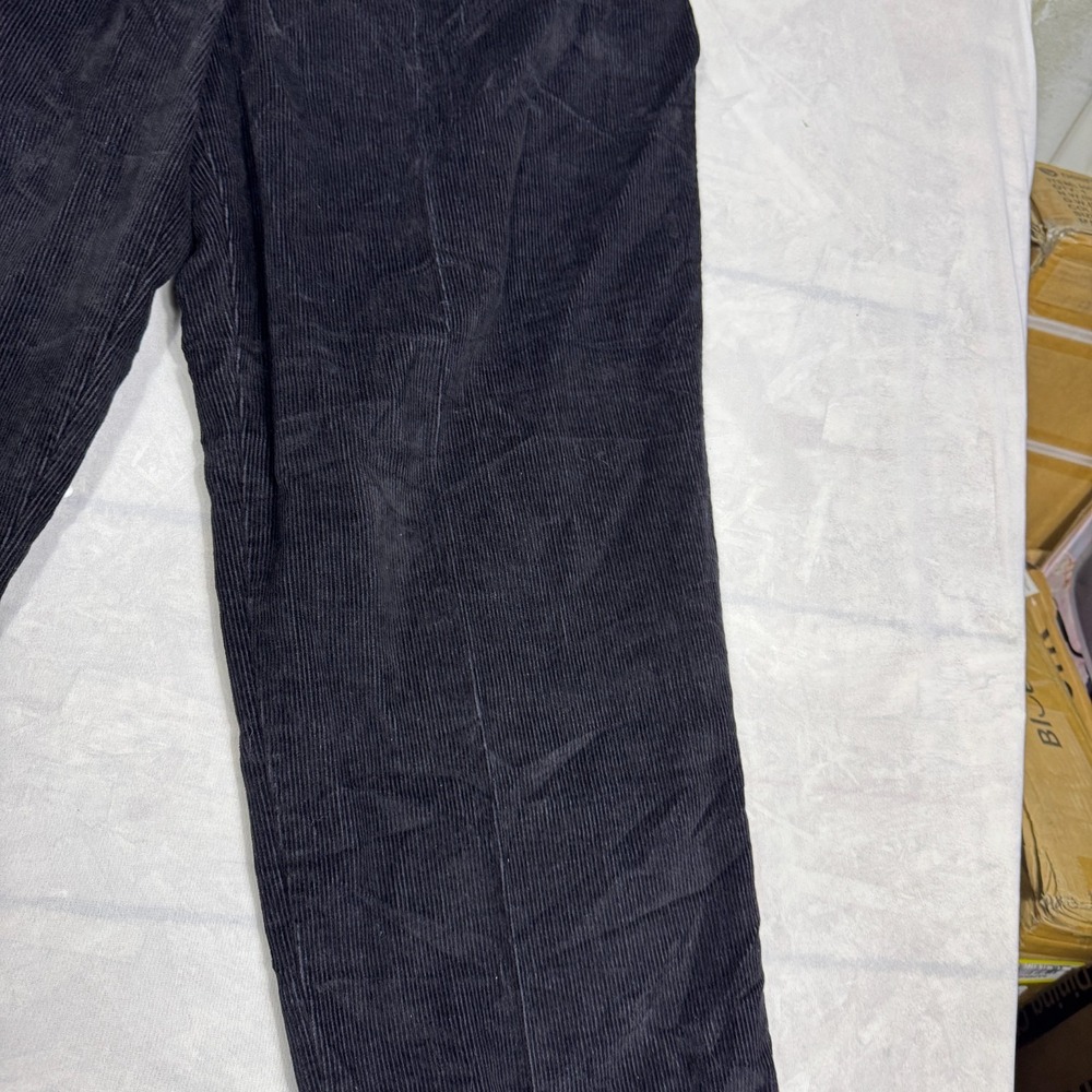 Vintage Dockers Cordrouy Pants Mens Black Classic Fit Pleated Size W34 L30 NWT - Picture 8 of 16
